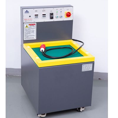 上海磁力清洗機針對不同材質清洗拋光能達到相同的效果