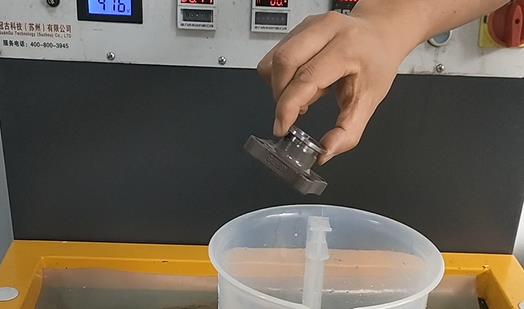 球面軸承鋁壓鑄件樣品 球面軸承鋁壓鑄件樣品